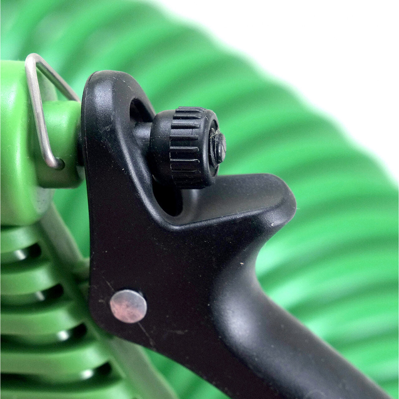 Furtun de gradina, spiralat, pistol de stropit, 7 moduri, 15 m