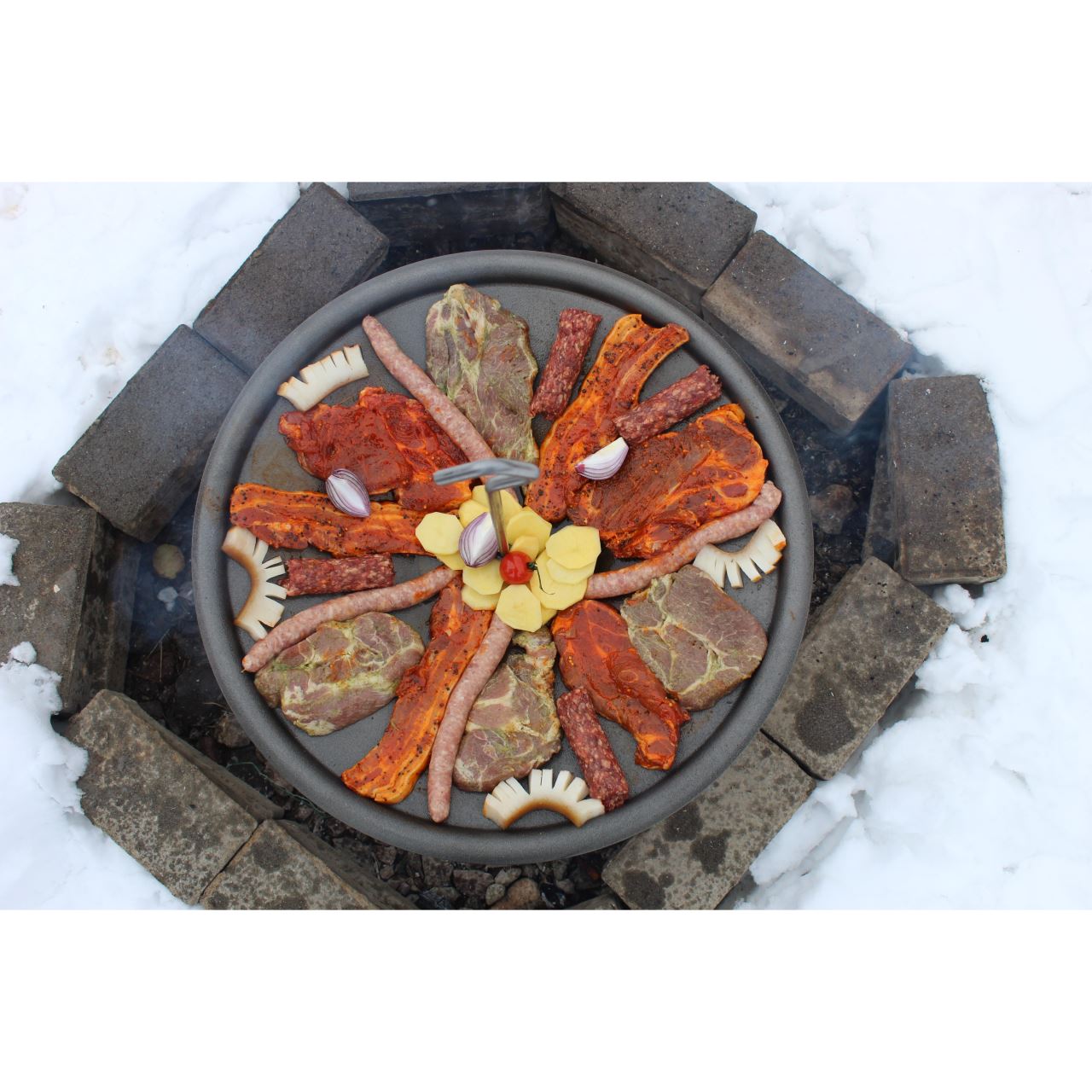 Disc pentru gratar, fonta, tip grill, cu picioare si agatator, 50 cm, Barbeque