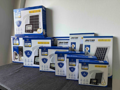 Proiector cu Panou Solar