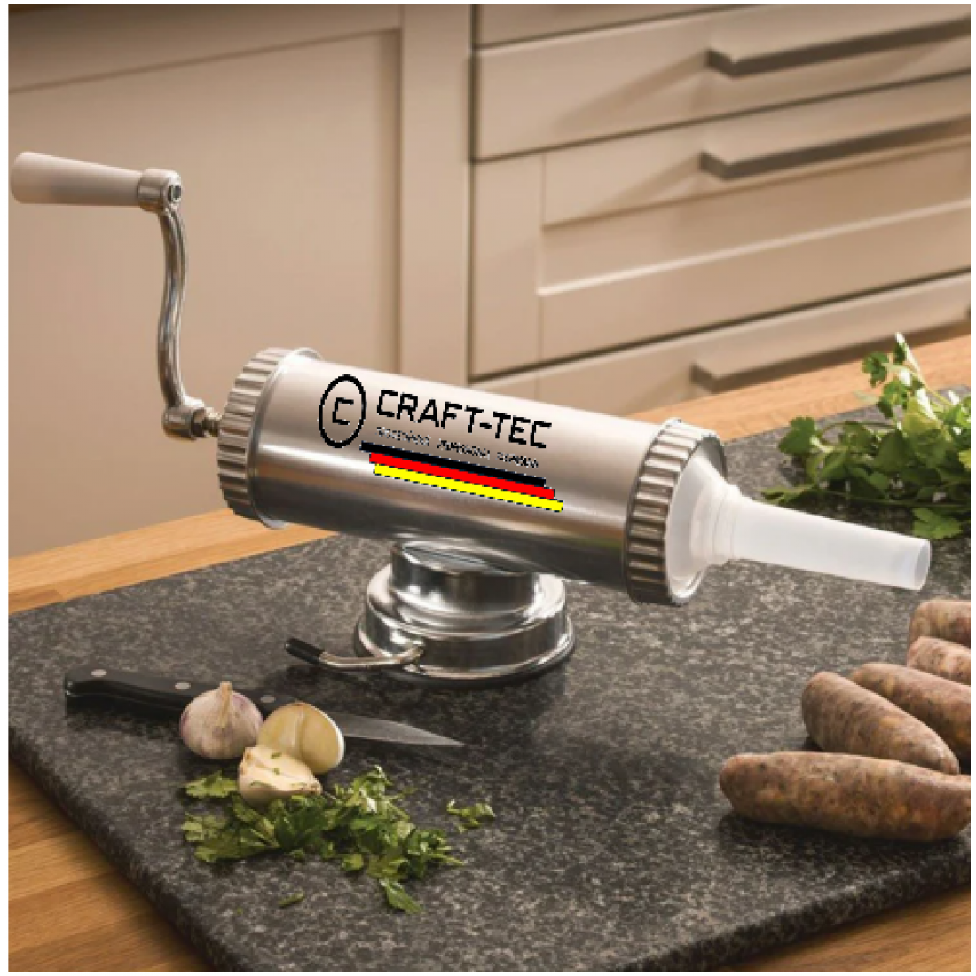 Mașină Manuală de Umplut Cârnați Craft-Tec MX133 – Aluminiu, 2,5 kg, Ventuză și 3 Pâlnii de 15, 19 și 22 mm