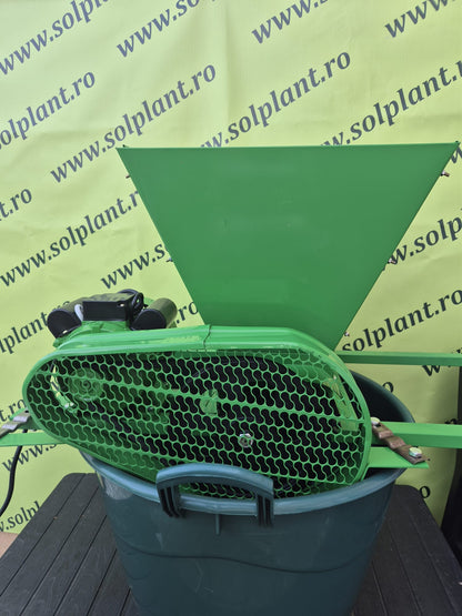 Zdrobitor struguri, electric, putere 2.0kw, 2850 r/min, capacitate 350kg/h