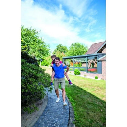 https://fitomag.ro/continut/produse/157990/560/solutie-pentru-indepartarea-algelor-si-muschiului-mellerud-1l_288442.webp